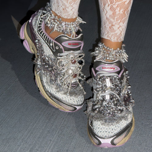 METAGIRL x SAUCONY PARAMOUNT "DAUGHTER OF THE MOON" CUSTOM EDITION