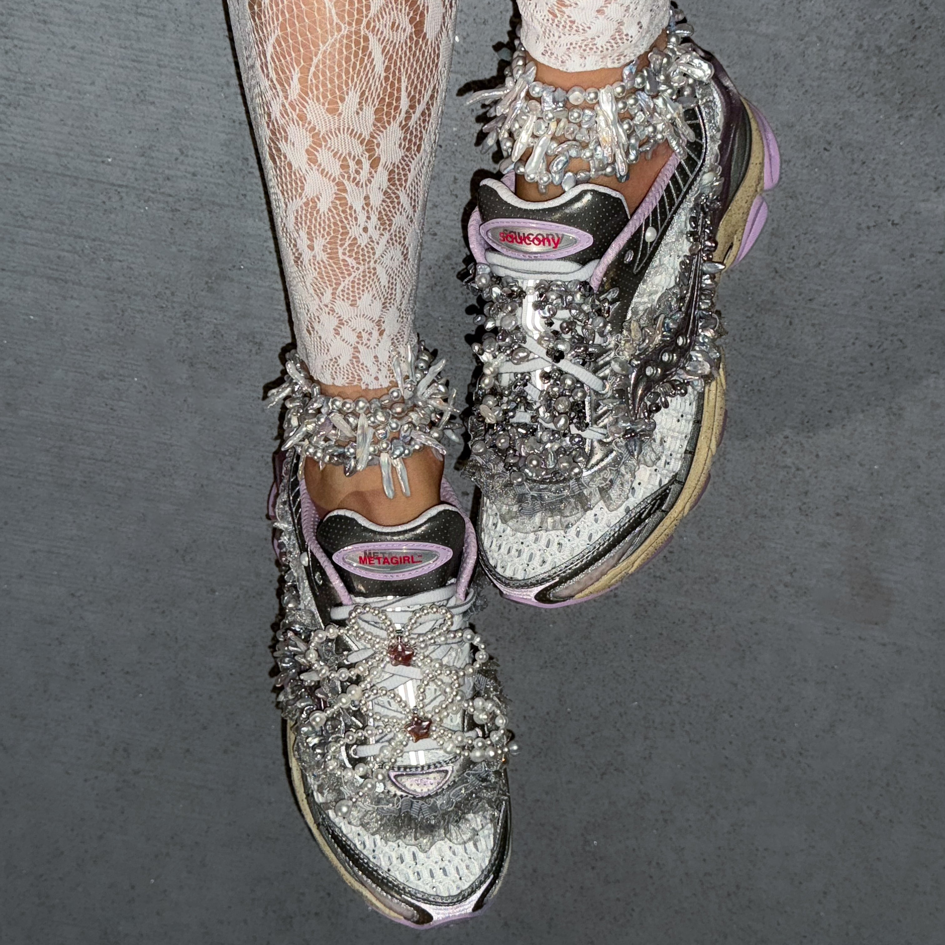 METAGIRL x SAUCONY PARAMOUNT "DAUGHTER OF THE MOON" CUSTOM EDITION